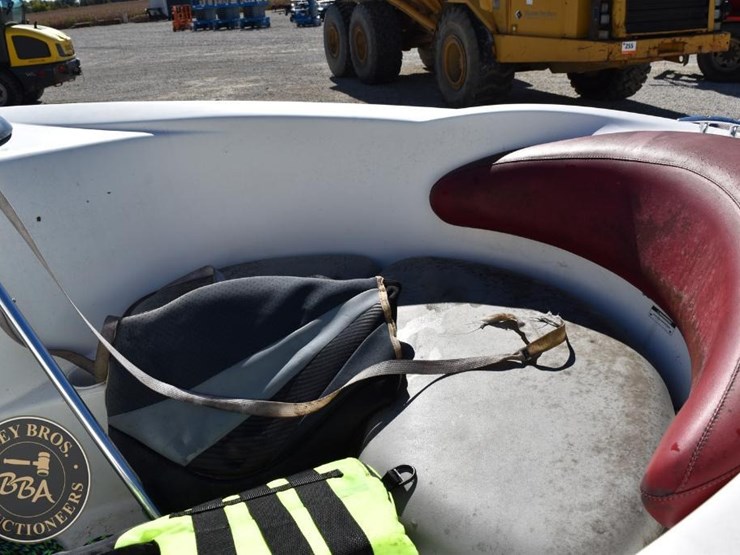 seadoo-challenger-1800-46800-image-47