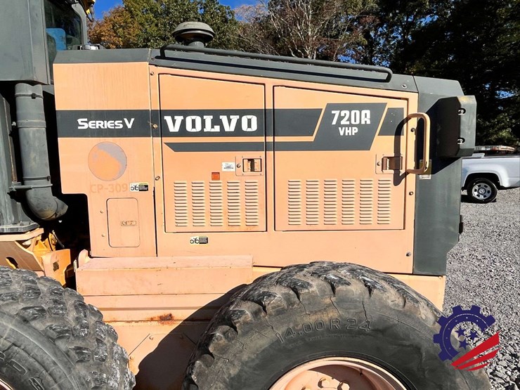 1998-volvo-720a-vhp-image-32