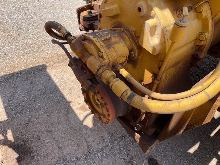 2003-caterpillar-613c-image-21