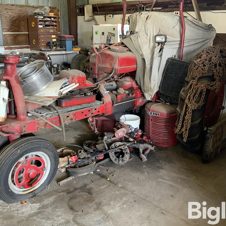 1947 MCCORMICK 2