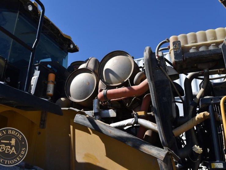 2019-caterpillar-972m-image-46