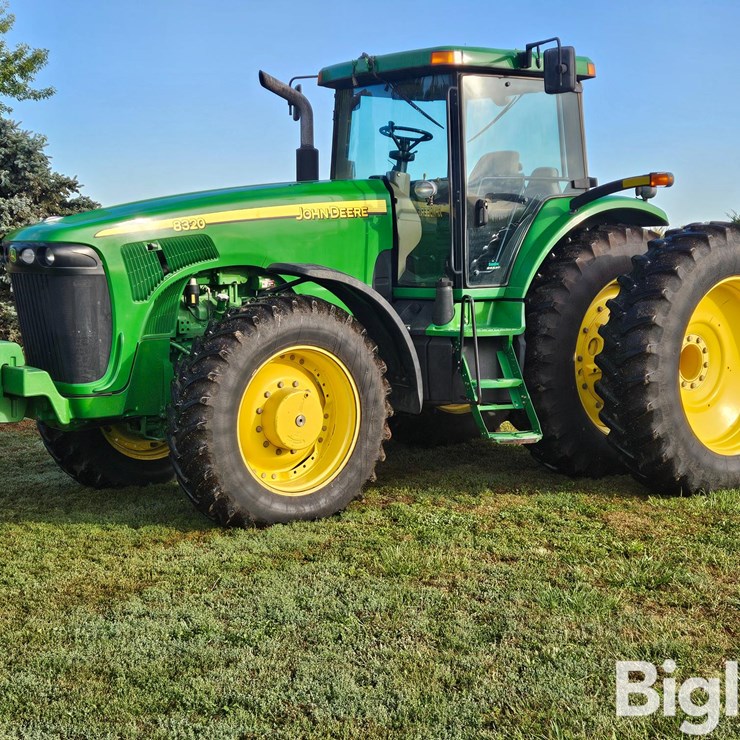 2002 JOHN DEERE 8320