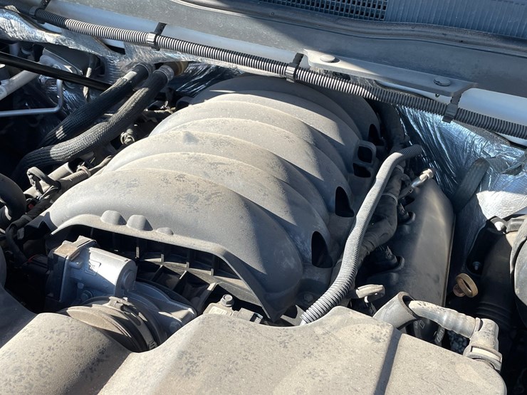 #2754-•-2015-chevrolet-silverado-(title-in-delay)-image-57