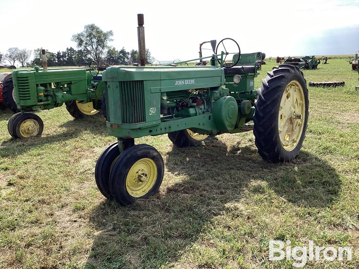 1953-john-deere-50-image-1