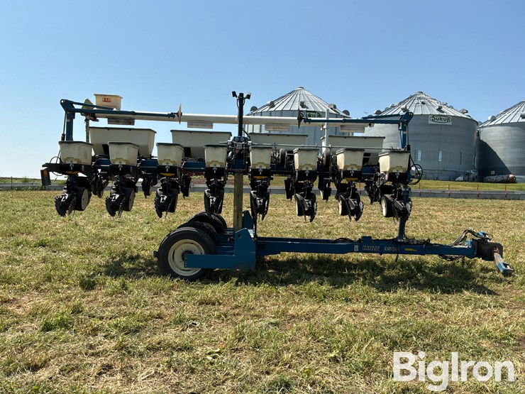 kinze-3500-image-4
