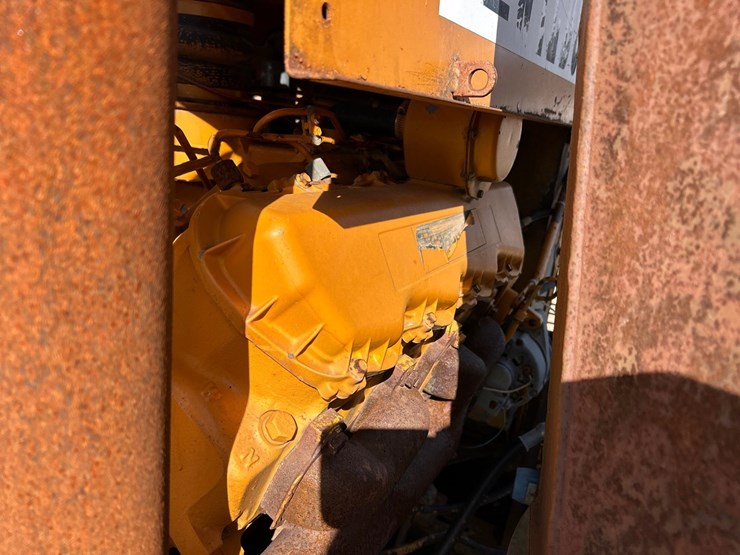 caterpillar-3208-image-30