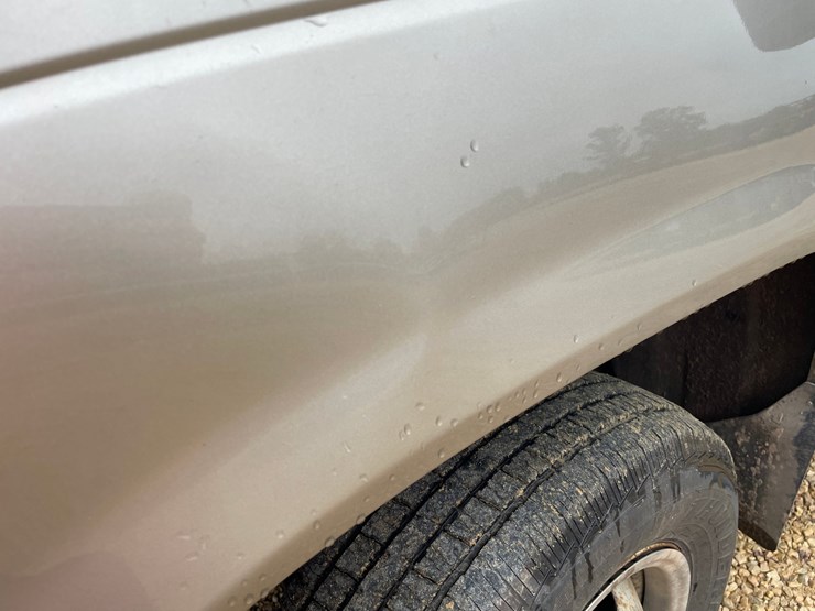 2000-chevrolet-silverado-3500-image-40