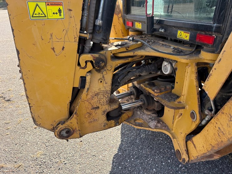 caterpillar-420e-image-63