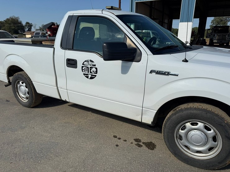 2010-ford-f150-image-27