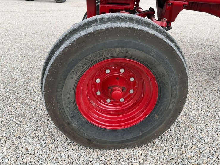 farmall-1066-turbo-row-crop-puller-image-10