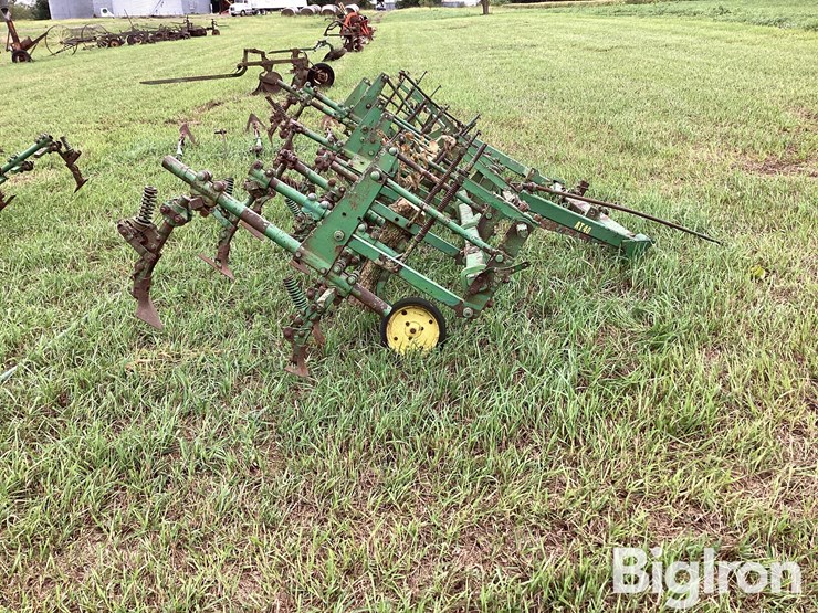 john-deere-at40-image-4