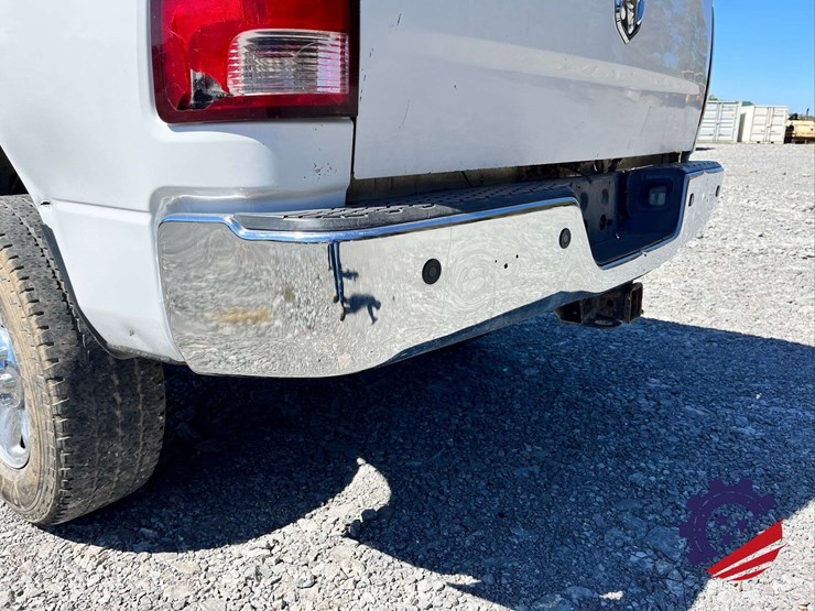 2015-ram-2500-hd-image-32