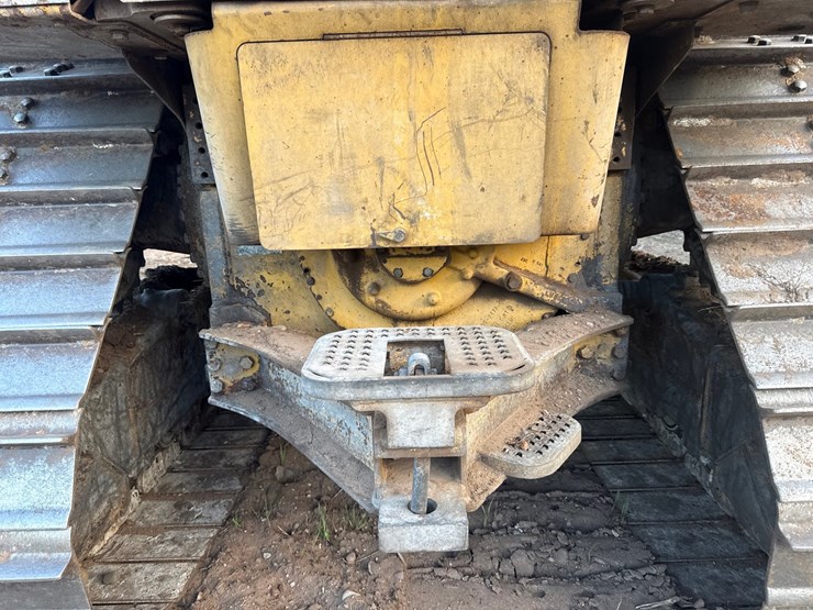 2005-caterpillar-d6n-lgp-image-26