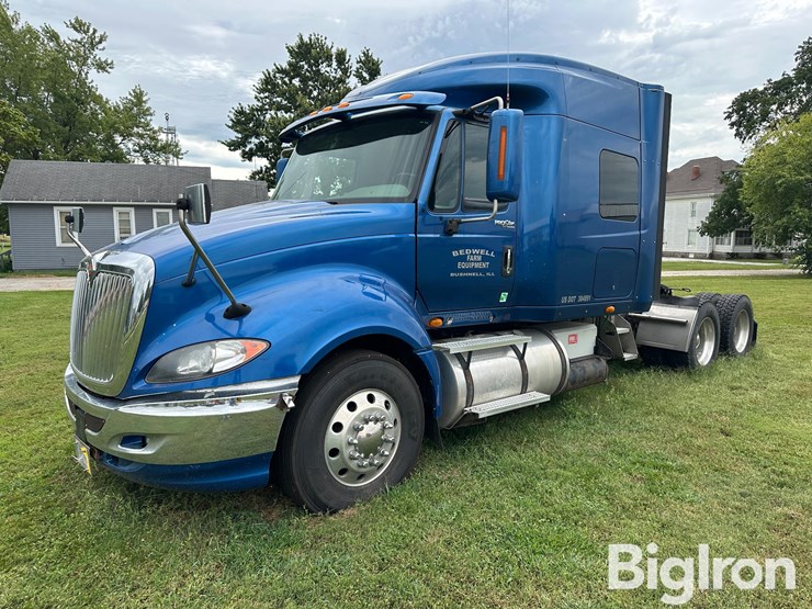 2008-international-prostar-image-1