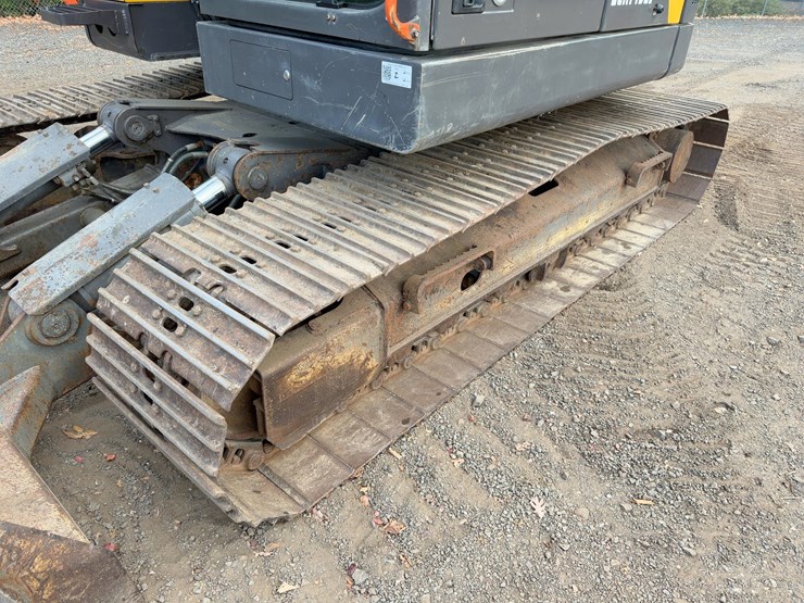2019-volvo-ecr145el-image-32