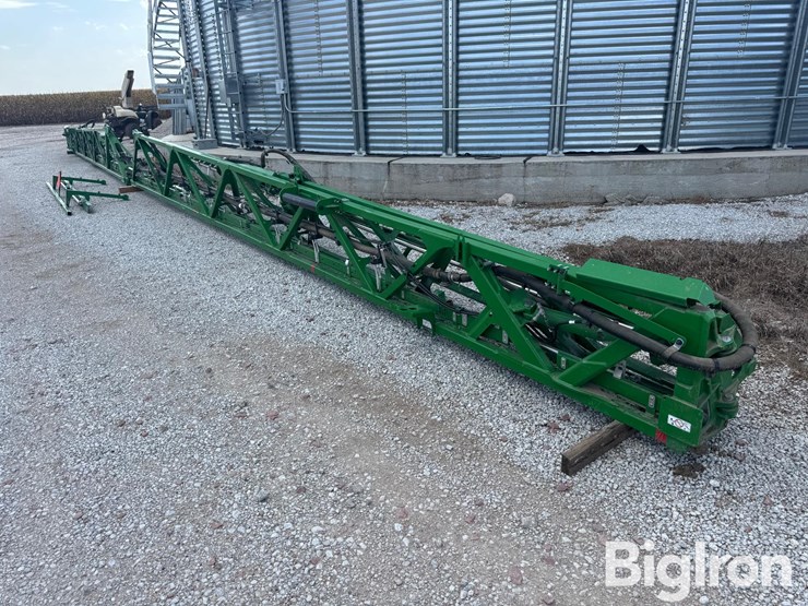 2020-john-deere-r4038-image-5