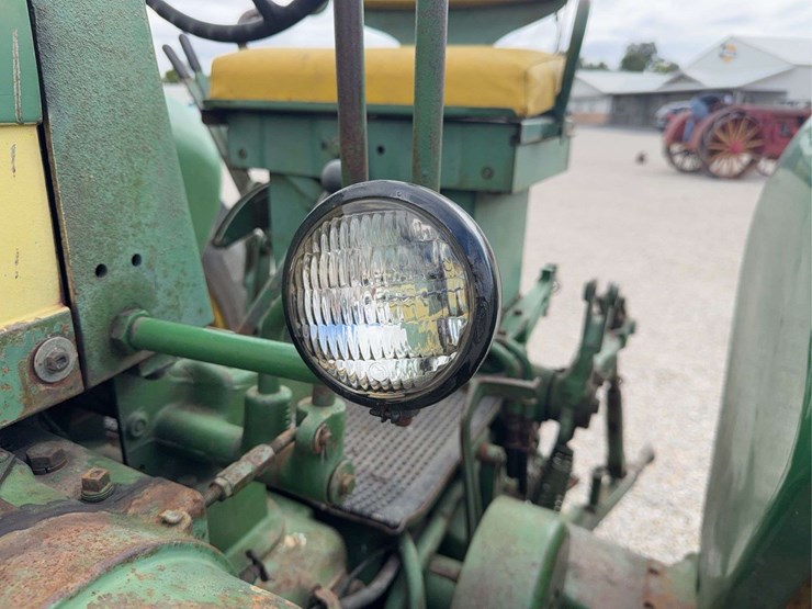 john-deere-720-image-35