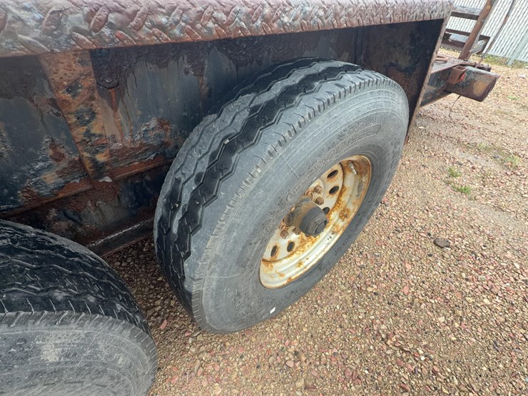 2020-dct-equipment-trailer-image-12
