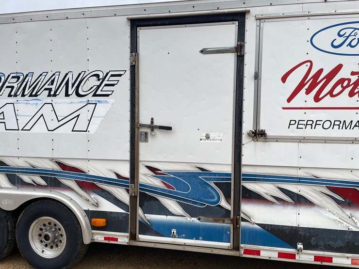 #111-•-1997-pace-30'-enclosed-trailer-(has-wi-title)-image-24