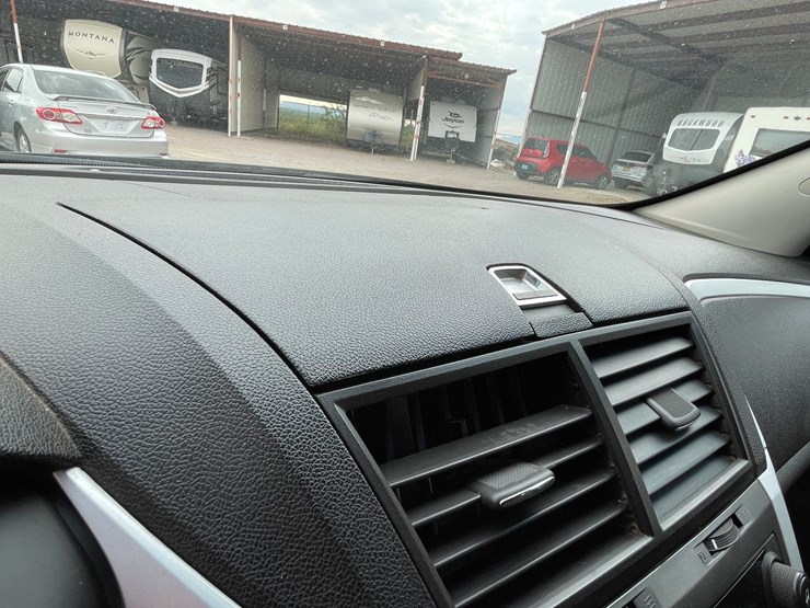 2010-chevrolet-traverse-image-55