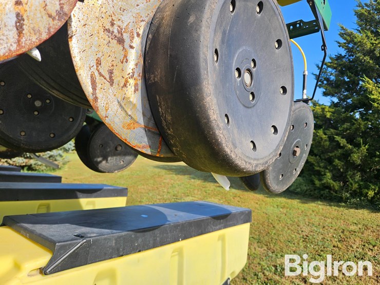 john-deere-1720-image-20