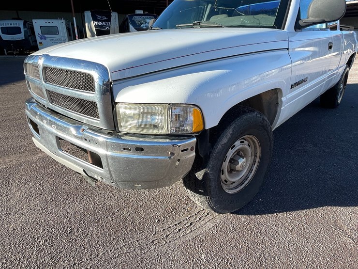 #2760-•-2001-dodge-ram-(title-in-delay)-image-43