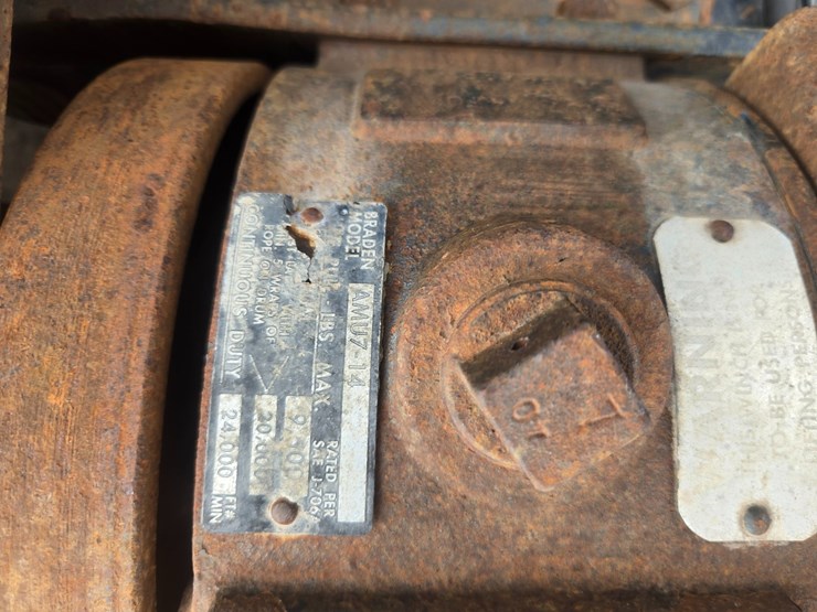2010-landoll-440-image-37