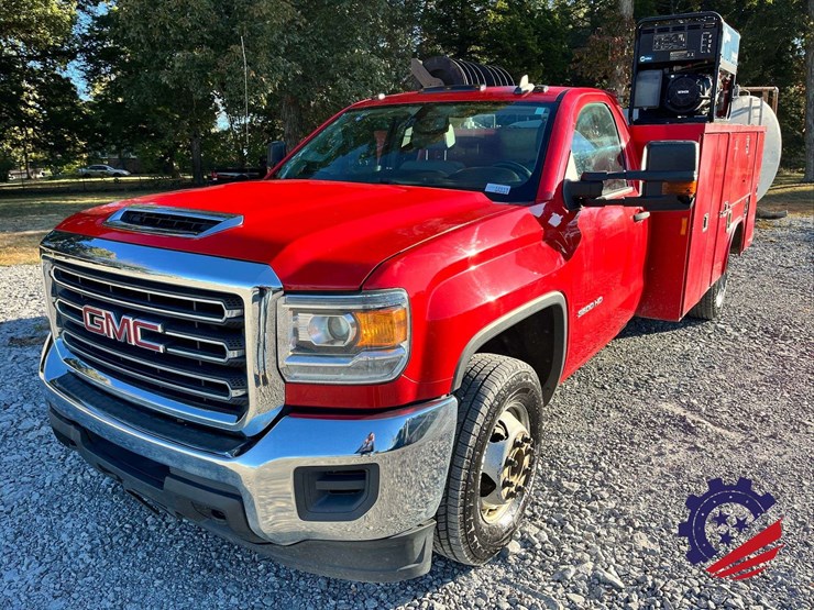 2019-gmc-sierra-3500-image-13