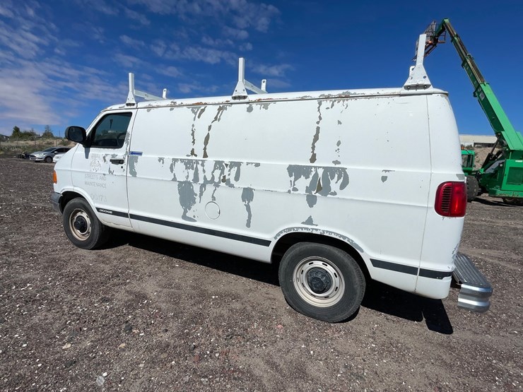 #2753-•-2000-dodge-ram-(title-in-delay)-image-13