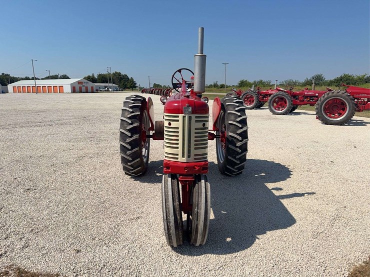 farmall-350-image-8