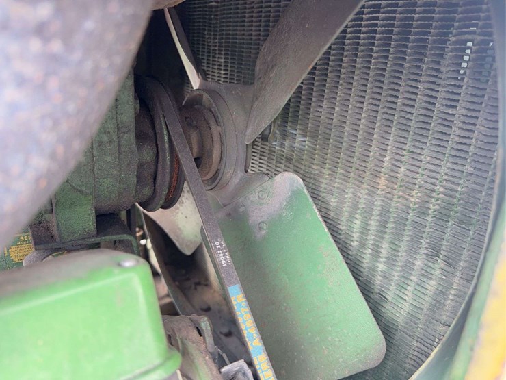 john-deere-720-image-29