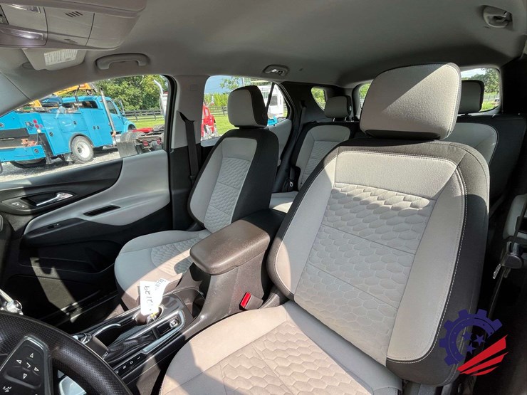 2020-chevrolet-equinox-ls-image-53