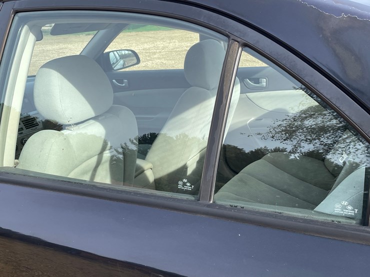 #203-•-2008-hyundai-sonata-(has-wi-title)-image-35