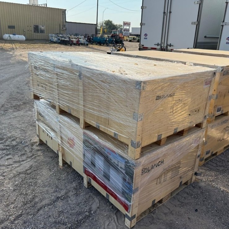 NEW IN CRATE SDLanch 42ft x 30ft Triple Garage