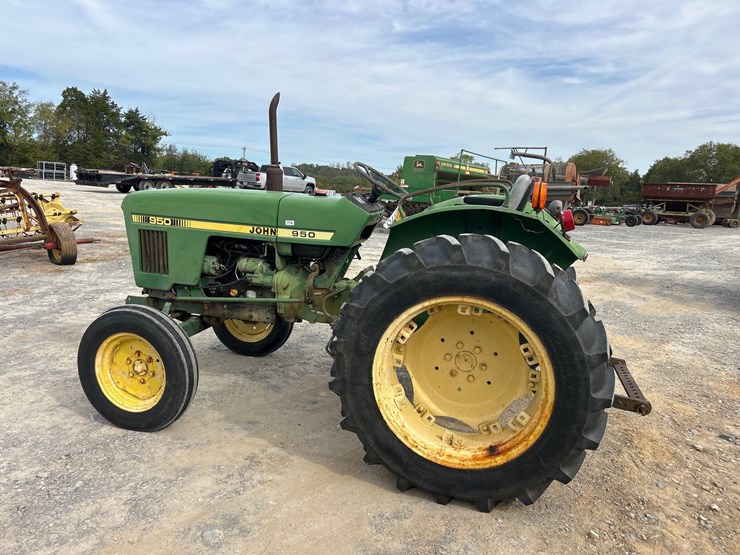 john-deere-950-image-2