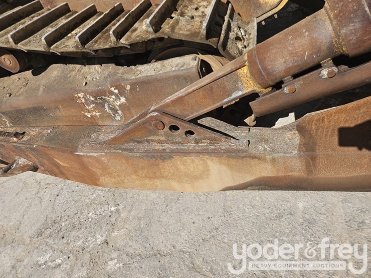 2010-caterpillar-d7e-image-12