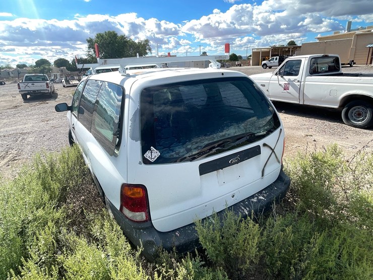 #2774-•-2001-ford-aerostar-van-(has-nm-title)(offsite-at-nmsu)-image-5