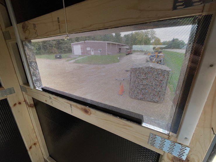 #1281-•-6'-x-6'-deer-blind-on-tower-with-steps-image-31
