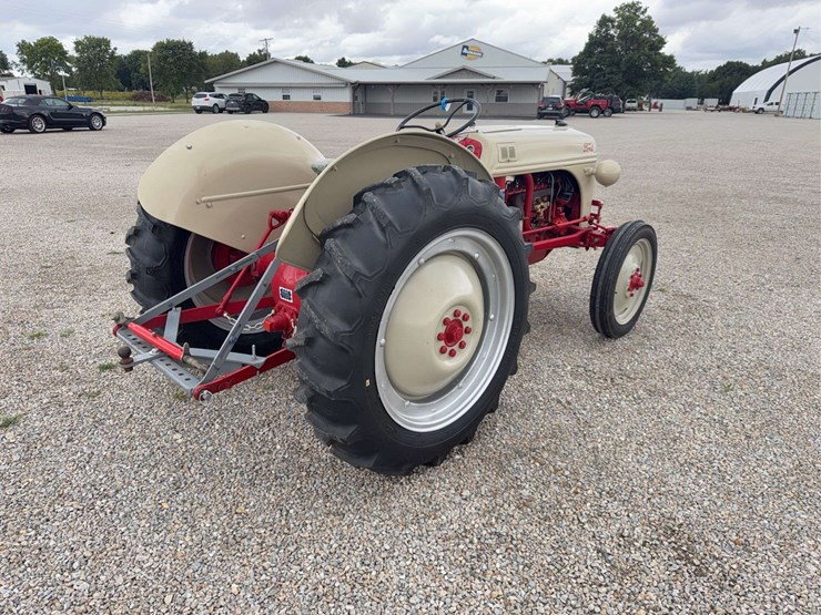 ford-8n-image-5