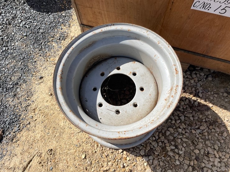 #3025-•-misc.-implement-rims-and-truck-spacer-rings-image-32