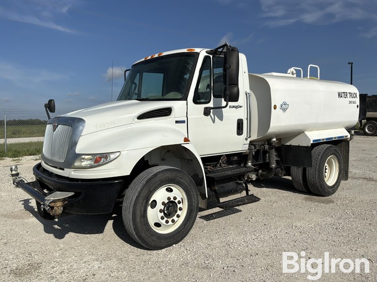2012-international-durastar-4400-image-1
