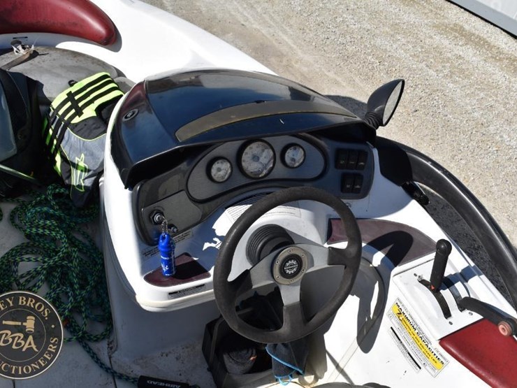 seadoo-challenger-1800-46800-image-26