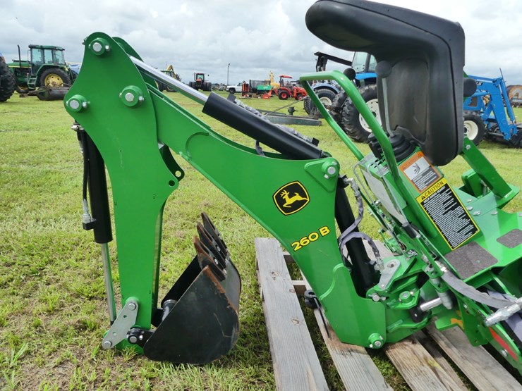 john-deere-260b-backhoe-attachment-image-5