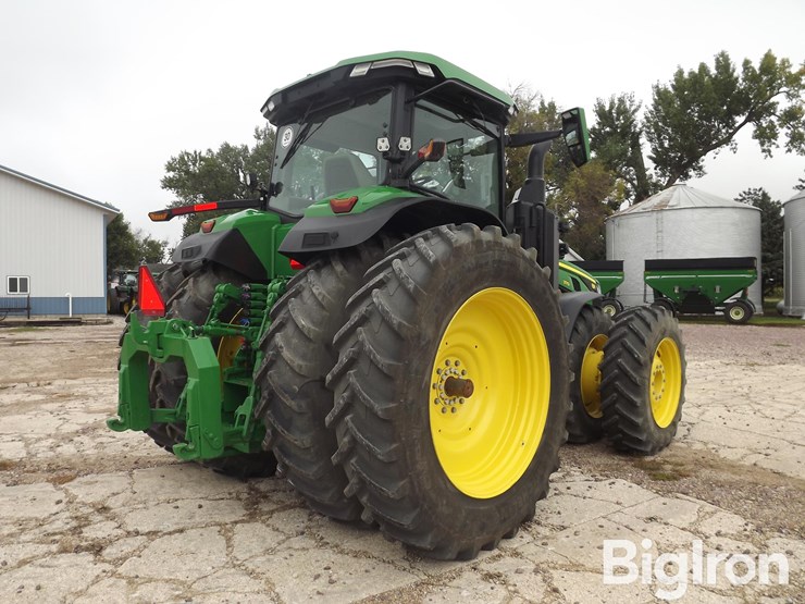 2023-john-deere-8r-370-image-5