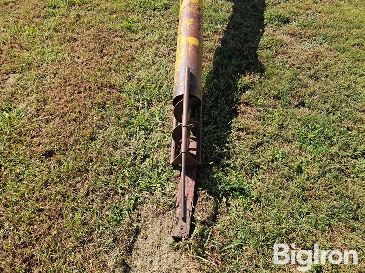 mayrath-55'x8"-unloading-auger-image-9