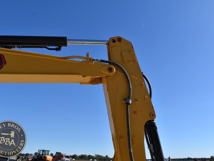 2021-caterpillar-306cr-image-30