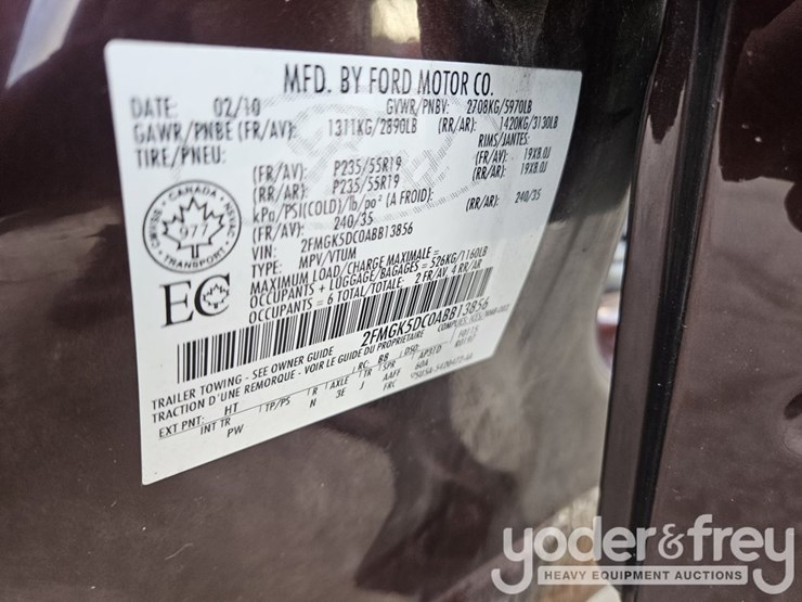 2010-ford-flex-image-46