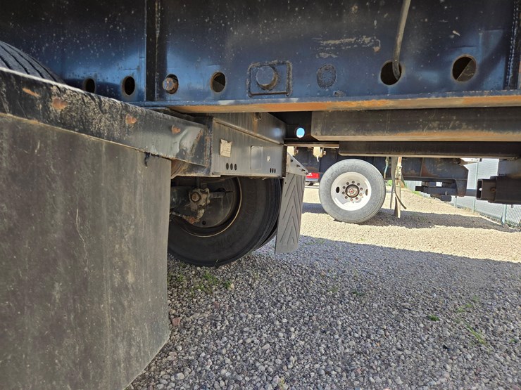 2013-great-dane-flatbed-image-9