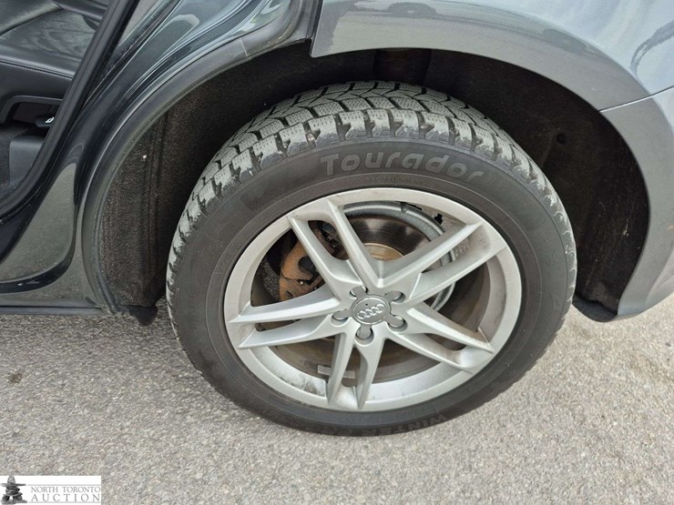 2013-audi-q5-image-25