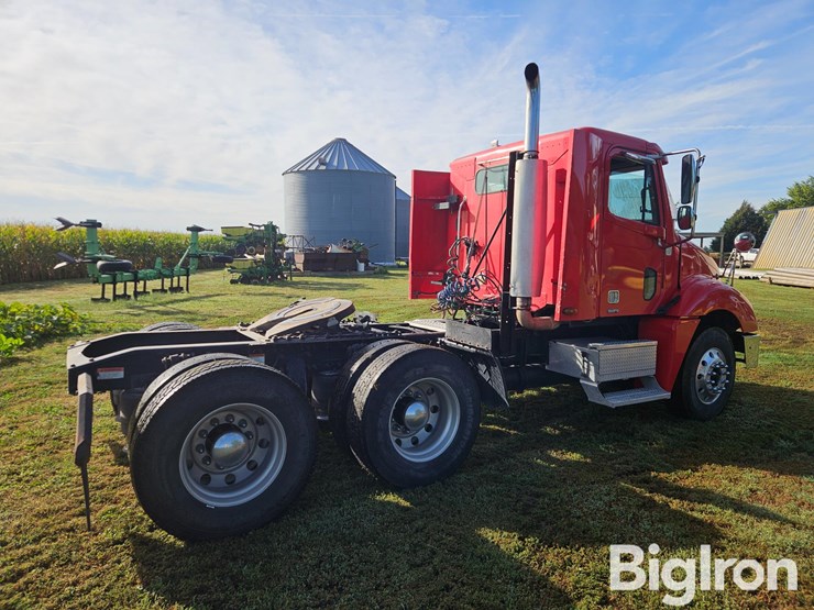 2006-freightliner-columbia-t/a-truck-tractor-image-5